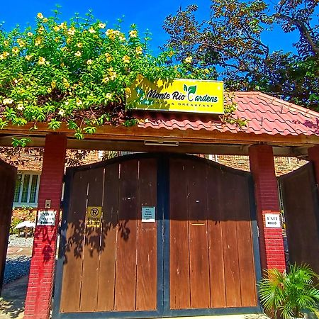 Monte Rio Gardens Bed&Breakfast Alaminos Buitenkant foto